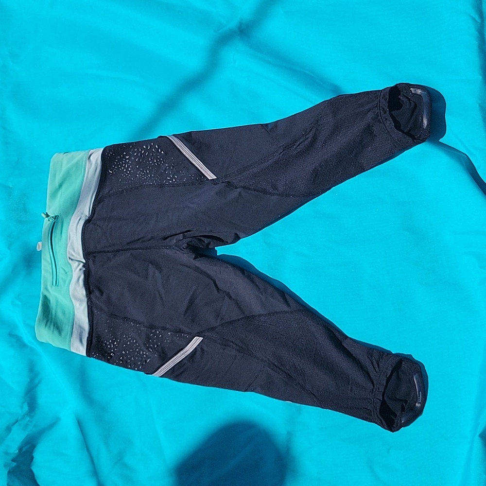 Lululemon - Picture 4 of 9
